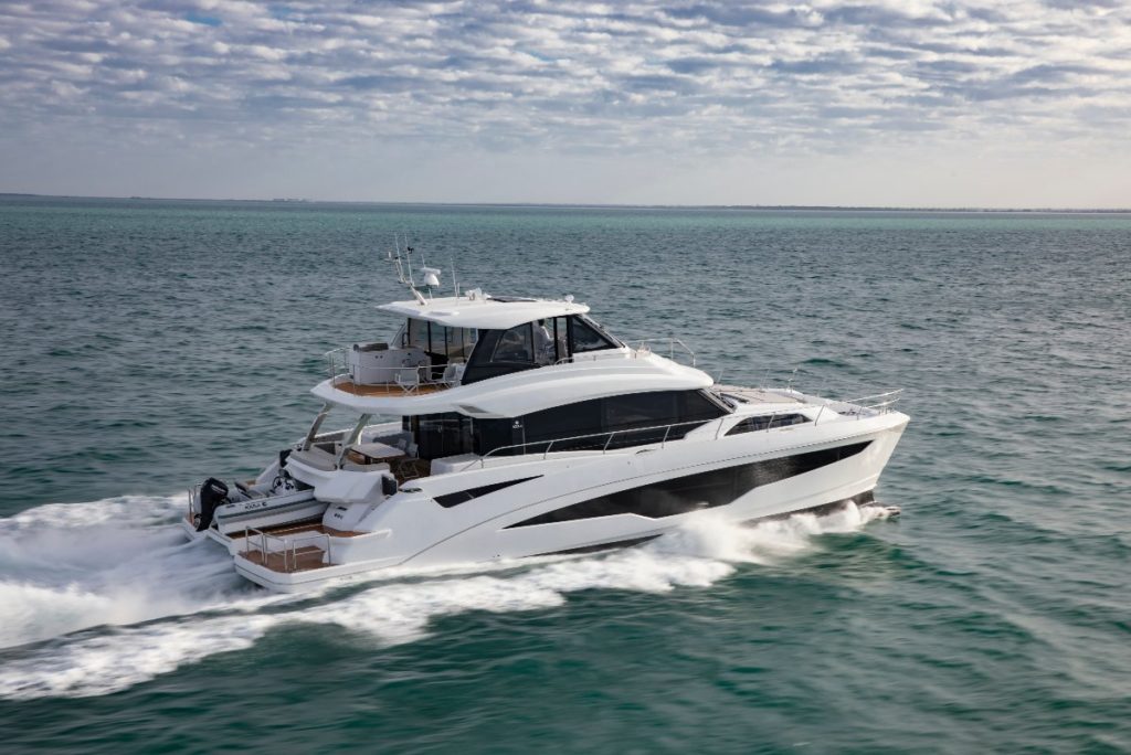 Aquila 70 Luxury Power Catamaran (2021)