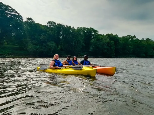 Went-Kayaking-On-The-Delaware-River-Near-Brooklawn-New-Jersey-–-Short-Story-kayaksboats